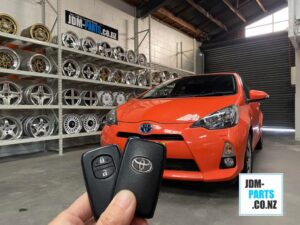 TOYOTA AQUA Replacement key