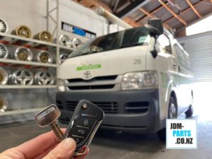 TOYOTA HIACE Replacement Key