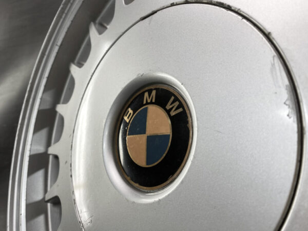 BMW Genuine Style 2 E34 525i Alloy 15x7j +20 5x120 CB:72 x4 - Image 7