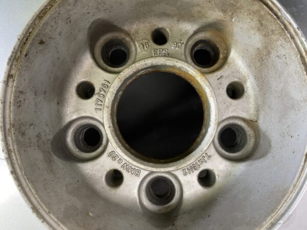 BMW Genuine Style 2 E34 525i Alloy 15x7j +20 5x120 CB:72 x4 - Image 8