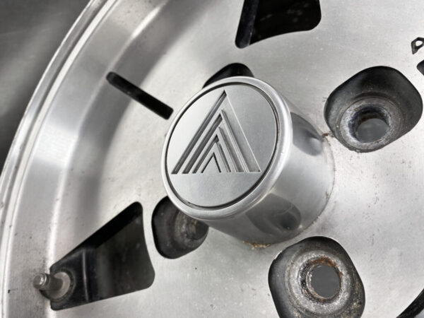 YOKOHAMA ADVAN Racing DISH 14x6j +15 4x114.3 CB:73 x4 - Image 4