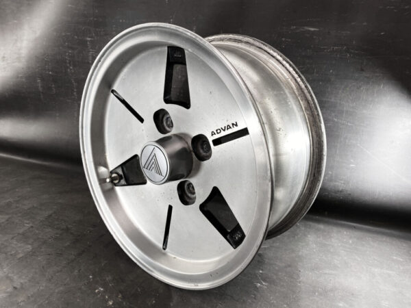 YOKOHAMA ADVAN Racing DISH 14x6j +15 4x114.3 CB:73 x4 - Image 3