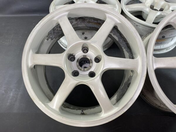 YOKOHAMA AVS MODEL 6 With Original Center Caps 17x8j +30 5x114.3 CB:73 x4 - Image 7