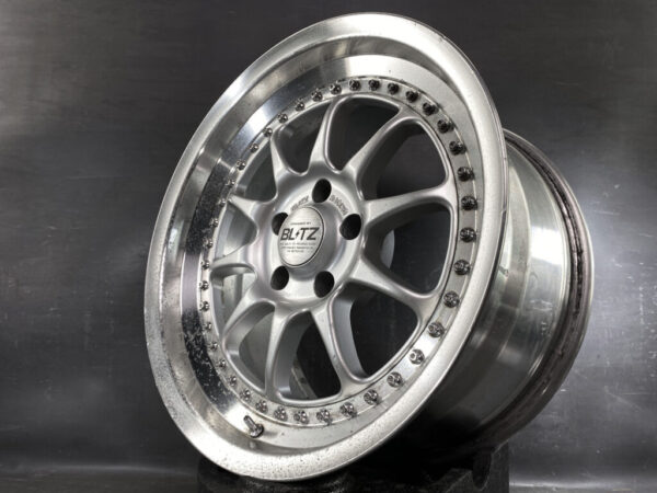 BLITZ RACING TYPE-01 / BRW01 CX 2 piece 17x9j +22 5x114.3 CB:73 x4 Square - Image 2