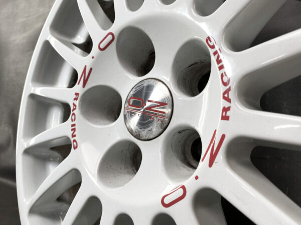 OZ RACING SUPERTURISMO WRC 16x7j +35 5×100 CB:67 x4 - Image 4