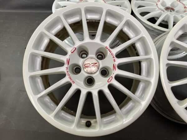 OZ RACING SUPERTURISMO WRC 16x7j +35 5×100 CB:67 x4 - Image 9