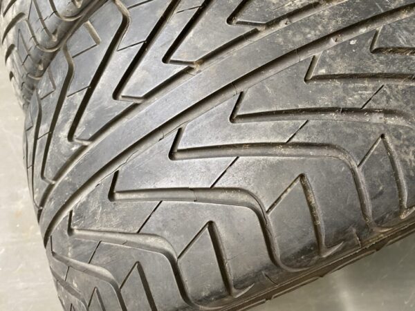 FOR DRIFT!! MICHELIN PILOT SPORT 285/40 ZR17 100Y x2 ( 285 40 17 ) - Image 4