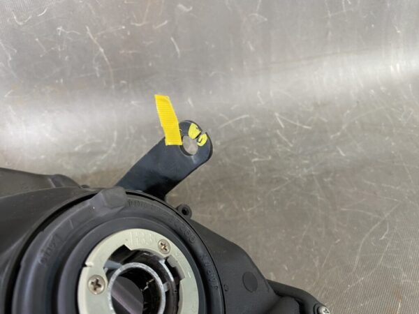 TOYOTA SPADE NSP140 NCP141 Headlight 52-260 Right Side x1 - Image 8