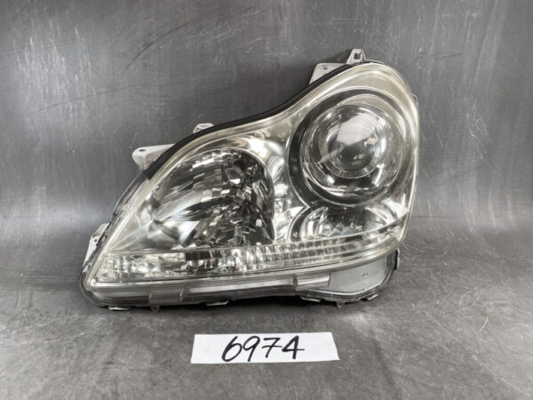 TOYOTA CROWN MAJESTA C Type / UZS186 Genuine HID Headlight / STANLEY 30-315 / Left Side x1 » JDM-PARTS NZ