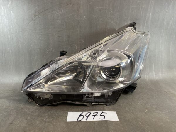TOYOTA Prius Alpha α / ZVW40 ZVW41 Genuine Headlight / KOITO 47-41 / Left Side x1 » JDM-PARTS NZ