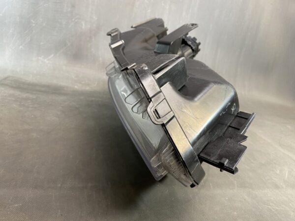 TOYOTA Prius V Alpha Alpha  ZVW40 ZVW41 Headlight 47-41 Left Side x1 - Image 10