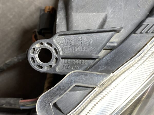 SUBARU LEGACY BR BM BRM BR9 BM9 Genuine Headlight / KOITO 100-20062 / Right Side x1 - Image 2