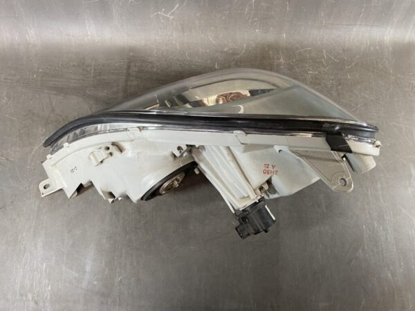 TOYOTA CELSIOR UCF30 UCF31 HID Headlight  50-54 Right Side x1 - Image 6