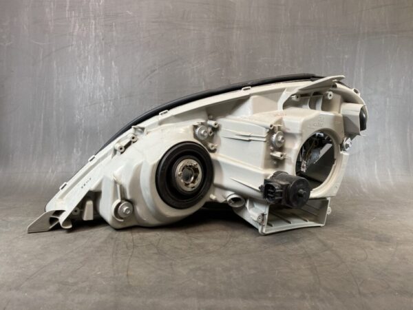 TOYOTA CELSIOR UCF30 UCF31 HID Headlight  50-54 Right Side x1 - Image 7