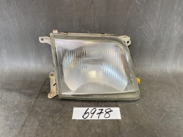TOYOTA LAND CRUISER PRADO / KZJ90 KZJ95 Genuine Headlight / KOITO 60-51 / Right Side x1 » JDM-PARTS NZ