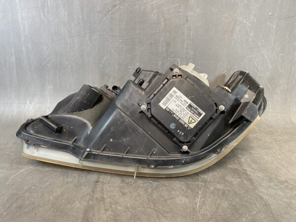 TOYOTA NOAH VOXY AZR60 AZR65 HID Headlight 28-181 Right Side x1 - Image 5