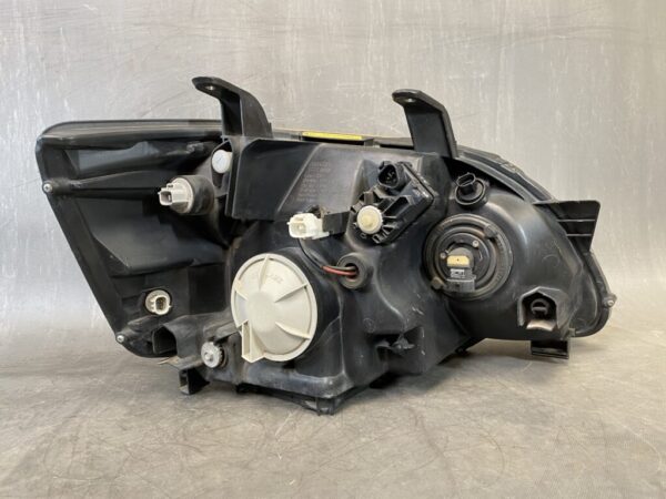 TOYOTA NOAH VOXY AZR60 AZR65 HID Headlight 28-181 Left Side x1 - Image 5