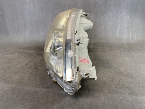 TOYOTA ISIS ANM10 ANM15 Headlight STANLEY 44-60 R Right Side x1 - Image 8