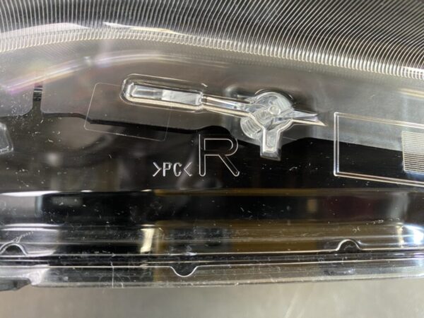 NISSAN SERENA C27 SUZUKI LANDY Headlight 100-23719 Right Side x1 - Image 3