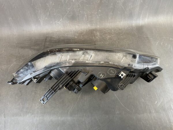 NISSAN SERENA C27 SUZUKI LANDY Headlight 100-23719 Left Side x1 - Image 4