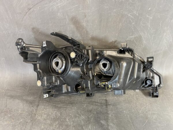 NISSAN SERENA C27 SUZUKI LANDY Headlight 100-23719 Left Side x1 - Image 5