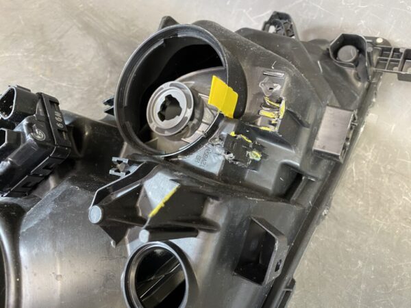 NISSAN SERENA C27 SUZUKI LANDY Headlight 100-23719 Left Side x1 - Image 9