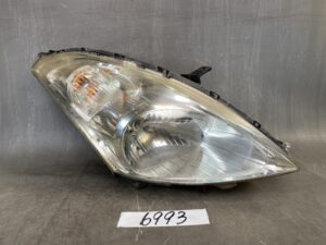 SUZUKI SWIFT / ZC72S Genuine Headlight / STANLEY P9119 / Right Side x1