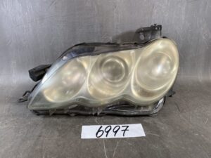 TOYOTA MARK X / GRX120 Genuine HID Headlight / KOITO 22-330 / Left Side x1