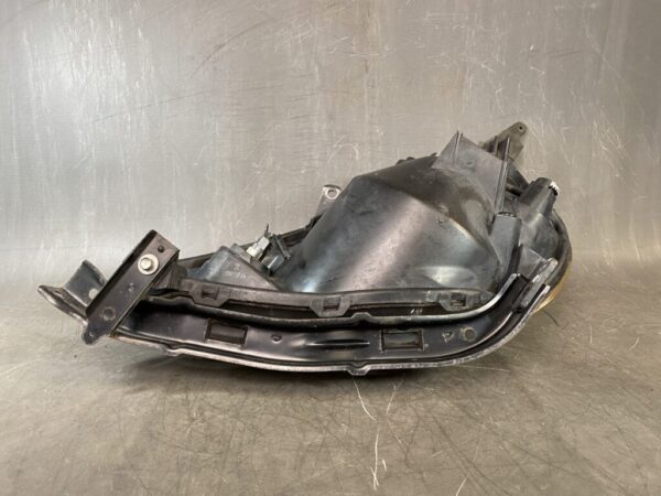 HONDA FIT / GD1 GD2 GD3 GD4 Genuine Headlight / P1680 Right Side x1 - Image 6