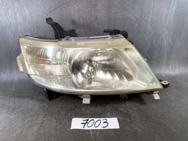 NISSAN SERENA / C25 Genuine HID Headlight / KOITO 100-24859 / Right Side x1 » JDM-PARTS NZ