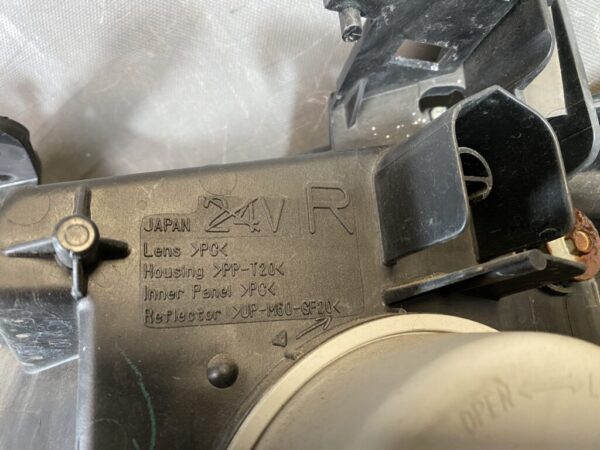 NISSAN SERENA C25 NC25 CC25 CNC25 HID Headlight 100-24859 Right Side x1 - Image 3