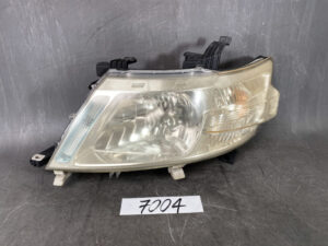 NISSAN SERENA / C25 Genuine HID Headlight / KOITO 100-24859 / Left Side x1