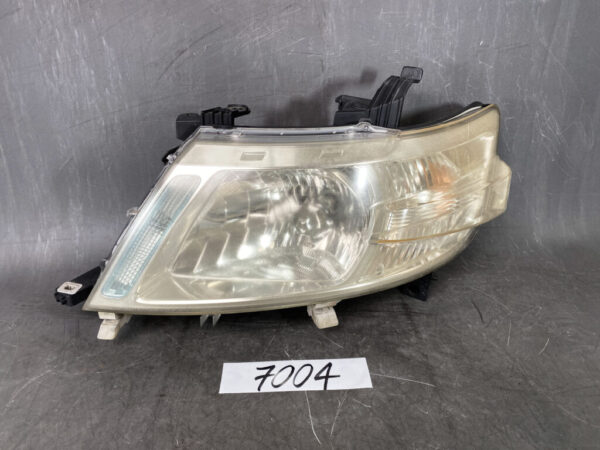 NISSAN SERENA / C25 Genuine HID Headlight / KOITO 100-24859 / Left Side x1 » JDM-PARTS NZ