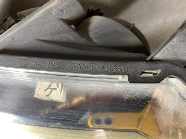 MAZDA MPV LW LW3W LWFW LW5W Genuine HID Headlight / STANLEY P3811 / Left Side x1 - Image 2