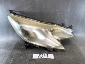 NISSAN NOTE / E12 Genuine Headlight / ICHIKOH 1868 / Right Side x1