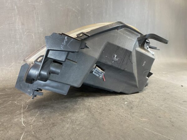 MAZDA 2 DEMIO DY DY5W DY3WGenuine Headlight / STANLEY P5548 / Right Side x1 - Image 8