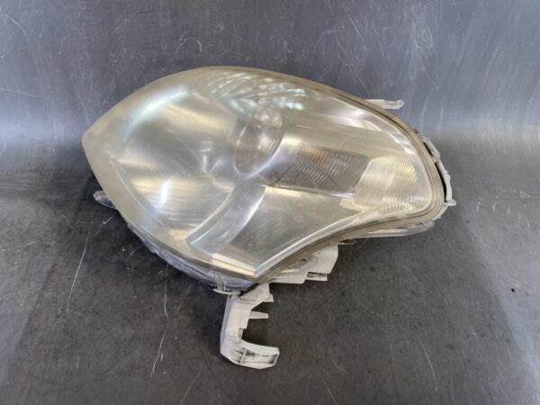 TOYOTA RAUM NCZ20 NCZ25 Headlight 46-4 Left Side x1 - Image 2