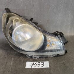 MITSUBISHI LANCER CARGO / Y12 VY12 CVY12 Genuine Headlight / ICHIKOH 1800 / Right Side x1