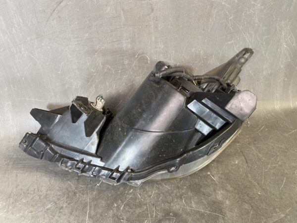 MITSUBISHI LANCER CARGO Y12 Headlight 1800 Right Side x1 - Image 8