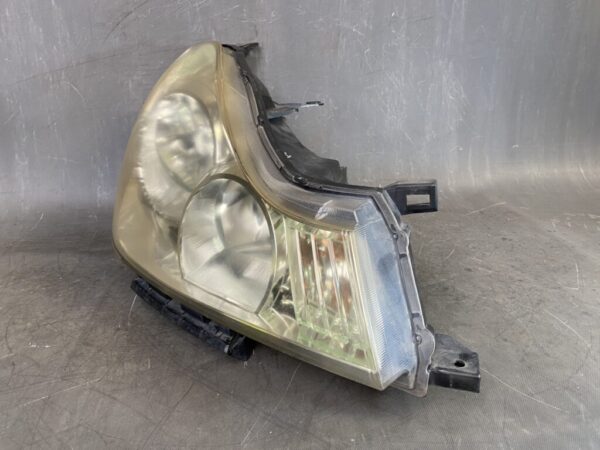 NISSAN WINGROAD AD Y12 JY12 NY12 Headlight ICHIKOH 1777 Right Side x1 - Image 2
