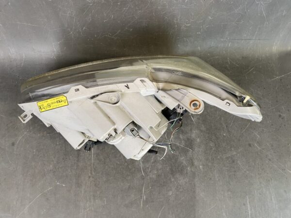 TOYOTA PORTE NNP10 NNP11 NNP15 Genuine HID Headlight / KOITO 52-129 / Right Side x1 - Image 4