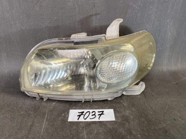 TOYOTA PORTE / NNP10 Genuine HID Headlight / KOITO 52-129 / Left Side x1 » JDM-PARTS NZ