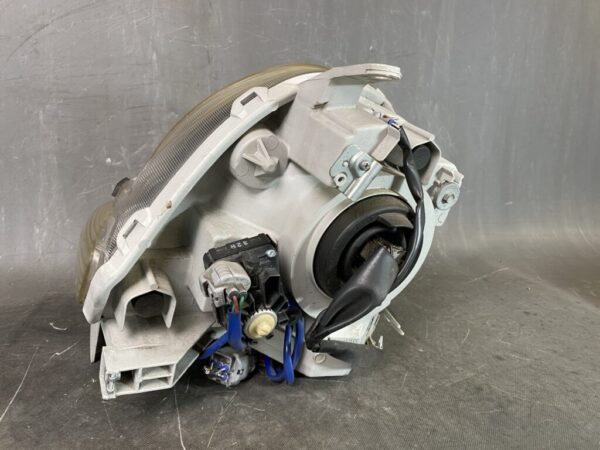 TOYOTA SIENTA NCP81 NCP85 Genuine Headlight / KOITO 52-171 / Left Side x1 - Image 8