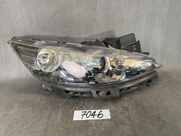 MAZDA BIANTE CCEFW CC3FW CCEAW HID Headlight P8161 Right Side x1 » JDM-PARTS NZ