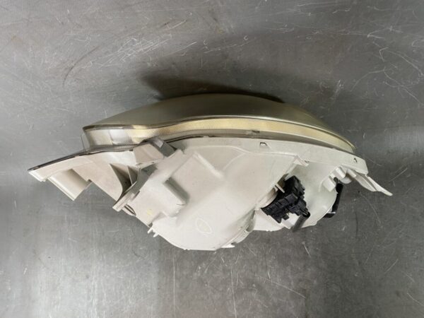 TOYOTA PASSO NGC30 KGC30 KGC35 Headlight 100-51007 Right Side x1 - Image 4