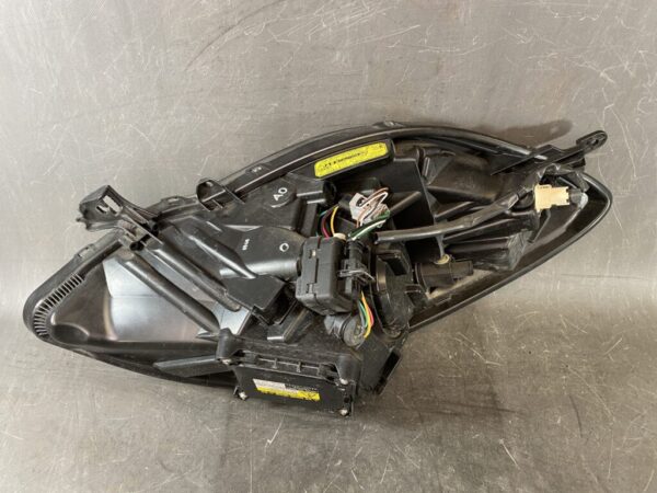 TOYOTA VITZ YARIS SCP90 KSP90 NCP90 NCP91 NCP95 Genuine HID Headlight 52-183 Right Side x1 - Image 5