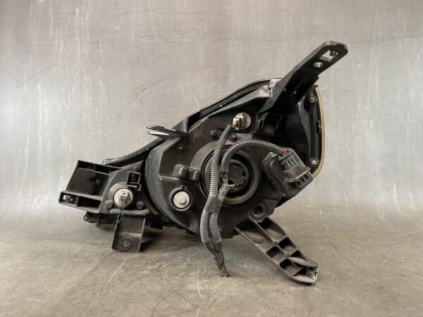 NISSAN WINGROAD AD Y12 Headlight 1800 Right Side x1 - Image 9