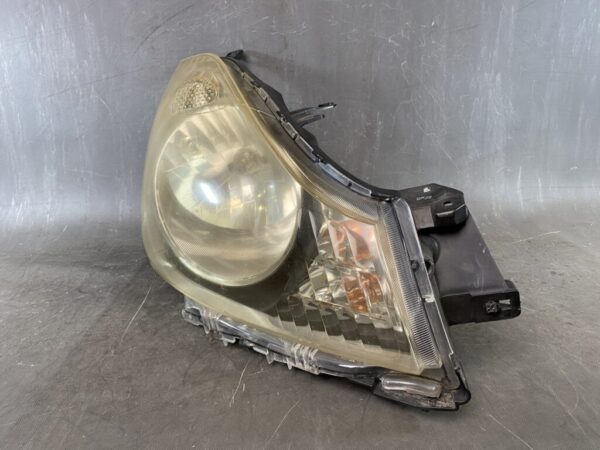 NISSAN WINGROAD AD Y12 Headlight 1800 Right Side x1 - Image 2