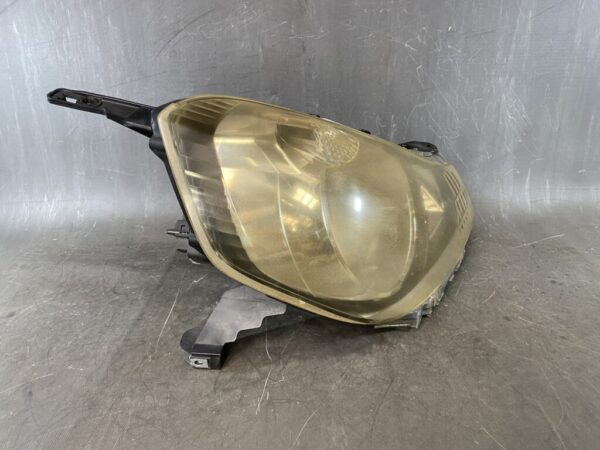 NISSAN WINGROAD AD Y12 Headlight 1800 Right Side x1 - Image 3