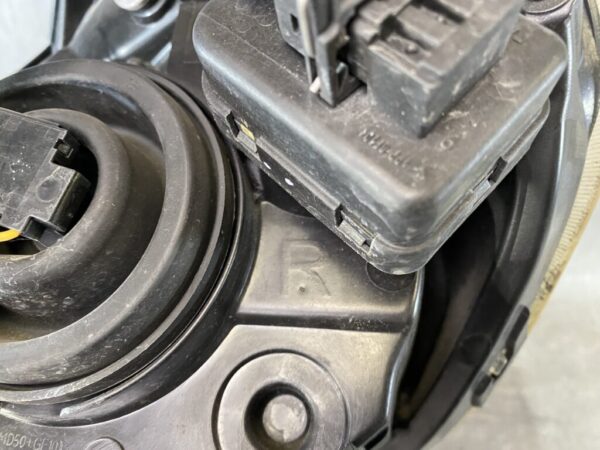 NISSAN WINGROAD AD Y12 Headlight 1800 Right Side x1 - Image 5